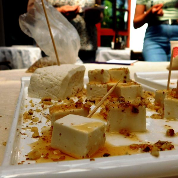 HAEMUS Farm cheese produced by one of the course participants, served with honey and walnuts