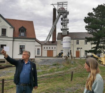 03 thorsten ludwig   exercises at a mine site still in operation 1 360x320